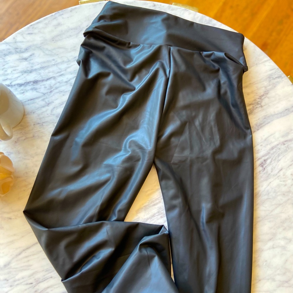 New Back Ruched Leggings